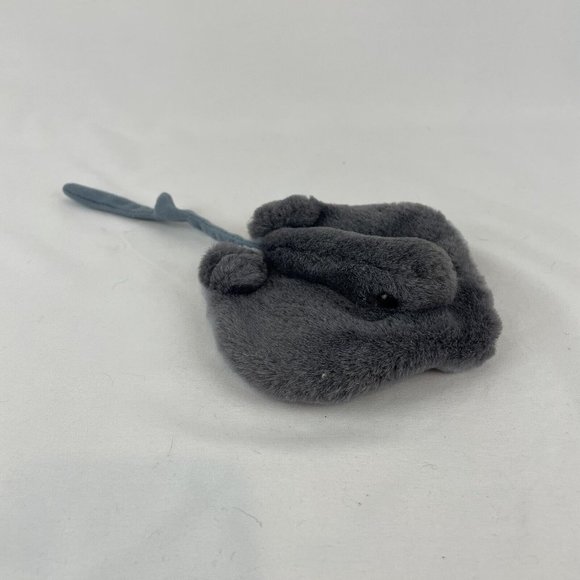 Sea World Vintage Gray Stingray Manta Ray 11” Plush Stuffed Animal - Picture 2 of 5